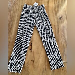 Diane Von Furstenberg Monochrome Geometric Pants
New with tags